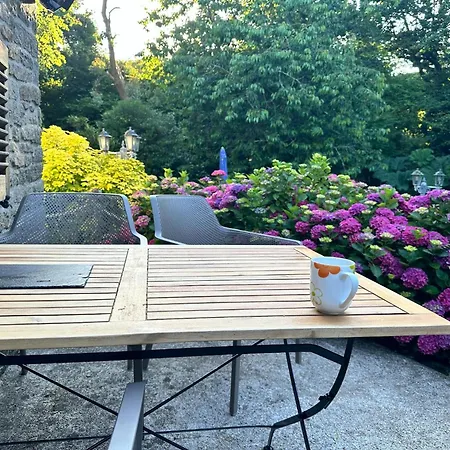 Quaint In With Swimming Pool * Coray